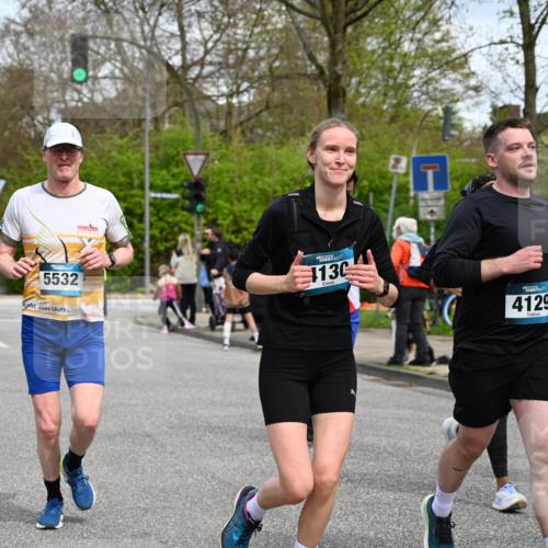 12.04.2026 - 45. Internationalen Wilhelmsburger Insellauf J. Mangold http://msf.ph/oto/9515980 12.04.2026 13:17:04 Ziel 5487, 3040, 4752, 3886, 3097, 2942, 3575, 2670, 3061, 3281, 4315, 4867, 4868, 4130, 4129, 2609, 2610, 4129, 2609, 2610, 2571, 5001, 5532, 4392, 4642, 4957, 3900, 5759, 2030, 3199, 3453, 3455, 4194, 5717, 4804, 3604, 2125 meine-sportfotos.de