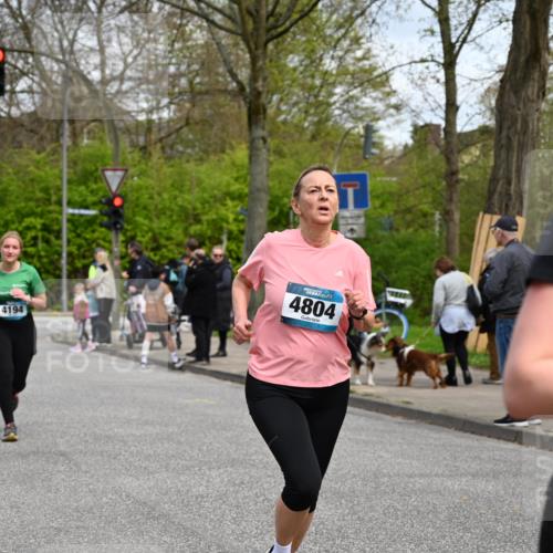 12.04.2026 - 45. Internationalen Wilhelmsburger Insellauf J. Mangold http://msf.ph/oto/9516073 12.04.2026 13:17:22 Ziel 2670, 3061, 3281, 4315, 4867, 4868, 4130, 4129, 2609, 2610, 2571, 5001, 5532, 4392, 4642, 4957, 3900, 5759, 2030, 3199, 3453, 3455, 4194, 5717, 4804, 3604, 2125, 2520, 5204, 3272, 4690, 3272, 4690, 3252, 4697, 2903, 4104, 5465, 4998, 5332, 4203, 4202, 5836, 2759 meine-sportfotos.de