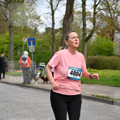 12.04.2026 - 45. Internationalen Wilhelmsburger Insellauf J. Mangold http://msf.ph/oto/9516080 12.04.2026 13:17:22 Ziel 2670, 3061, 3281, 4315, 4867, 4868, 4130, 4129, 2609, 2610, 2571, 5001, 5532, 4392, 4642, 4957, 3900, 5759, 2030, 3199, 3453, 3455, 4194, 5717, 4804, 3604, 2125, 2520, 5204, 3272, 4690, 3272, 4690, 3252, 4697, 2903, 4104, 5465, 4998, 5332, 4203, 4202, 5836, 2759 meine-sportfotos.de