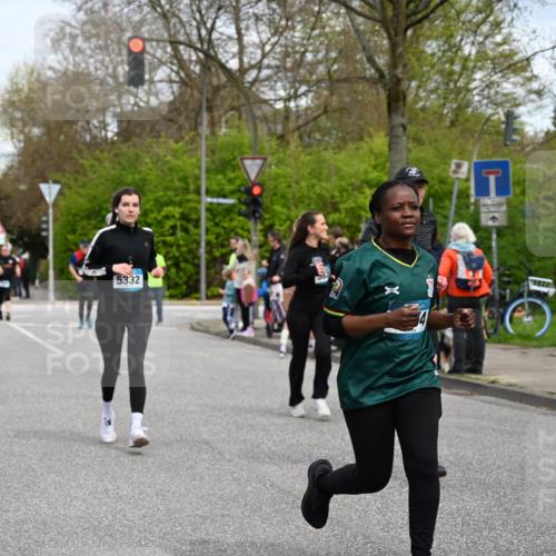 12.04.2026 - 45. Internationalen Wilhelmsburger Insellauf J. Mangold http://msf.ph/oto/9516176 12.04.2026 13:17:38 Ziel 3900, 5759, 2030, 3199, 3453, 3455, 4194, 5717, 4804, 3604, 2125, 2520, 5204, 3272, 4690, 3252, 4697, 2903, 4104, 5465, 4998, 5332, 4203, 4202, 5836, 2759, 4487, 4487, 2833, 3879, 3630, 5714, 4213, 2516, 2517, 4031 meine-sportfotos.de