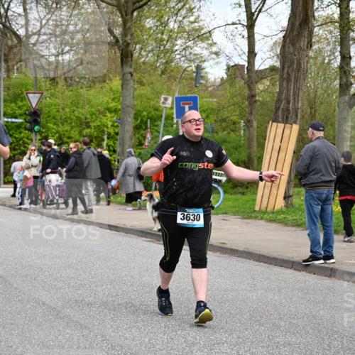 12.04.2026 - 45. Internationalen Wilhelmsburger Insellauf J. Mangold http://msf.ph/oto/9516232 12.04.2026 13:17:50 Ziel 4804, 3604, 2125, 2520, 5204, 3272, 4690, 3252, 4697, 2903, 4104, 5465, 4998, 5332, 4203, 4202, 5836, 2759, 4487, 4487, 2833, 3879, 3630, 5714, 4213, 2516, 2517, 4031, 4031, 3694, 2018, 2961, 3248, 2570, 2573, 3277, 3828 meine-sportfotos.de