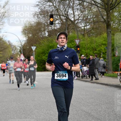 12.04.2026 - 45. Internationalen Wilhelmsburger Insellauf J. Mangold http://msf.ph/oto/9516254 12.04.2026 13:17:52 Ziel 2125, 2520, 5204, 3272, 4690, 3252, 4697, 2903, 4104, 5465, 4998, 5332, 4203, 4202, 5836, 2759, 4487, 2833, 3879, 3630, 5714, 4213, 2516, 2517, 4031, 3694, 2018, 2961, 3248, 2570, 2573, 3277, 3828, 4948, 5488 meine-sportfotos.de