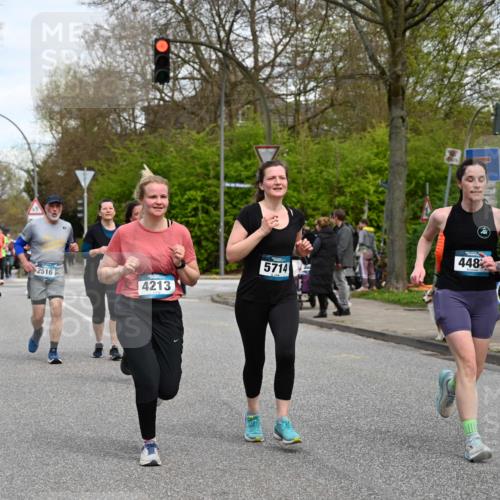 12.04.2026 - 45. Internationalen Wilhelmsburger Insellauf J. Mangold http://msf.ph/oto/9516272 12.04.2026 13:17:55 Ziel 2520, 5204, 3272, 4690, 3252, 4697, 2903, 4104, 5465, 4998, 5332, 4203, 4202, 5836, 2759, 4487, 2833, 3879, 3630, 5714, 4213, 2516, 2517, 4031, 3694, 2018, 2961, 2961, 3248, 2570, 2573, 3277, 3828, 4948, 5488, 5663, 4727, 5541, 4153 meine-sportfotos.de