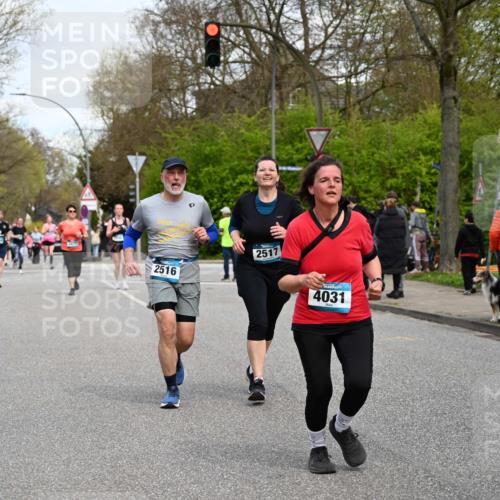 12.04.2026 - 45. Internationalen Wilhelmsburger Insellauf J. Mangold http://msf.ph/oto/9516286 12.04.2026 13:17:57 Ziel 2520, 5204, 3272, 4690, 3252, 4697, 2903, 4104, 5465, 4998, 5332, 4203, 4202, 5836, 2759, 4487, 2833, 3879, 3630, 5714, 4213, 3630, 5714, 4213, 2516, 2517, 4031, 3694, 2018, 2961, 3248, 2570, 2573, 2570, 2573, 3277, 3828, 4948, 5488, 5663, 4727, 5541, 4153, 3528, 3527, 4400, 4403, 4556 meine-sportfotos.de