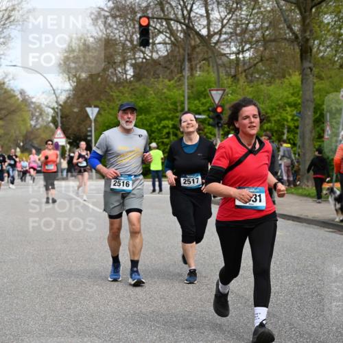 12.04.2026 - 45. Internationalen Wilhelmsburger Insellauf J. Mangold http://msf.ph/oto/9516288 12.04.2026 13:17:57 Ziel 2520, 5204, 3272, 4690, 3252, 4697, 2903, 4104, 5465, 4998, 5332, 4203, 4202, 5836, 2759, 4487, 2833, 3879, 3630, 5714, 4213, 3630, 5714, 4213, 2516, 2517, 4031, 3694, 2018, 2961, 3248, 2570, 2573, 2570, 2573, 3277, 3828, 4948, 5488, 5663, 4727, 5541, 4153, 3528, 3527, 4400, 4403, 4556 meine-sportfotos.de