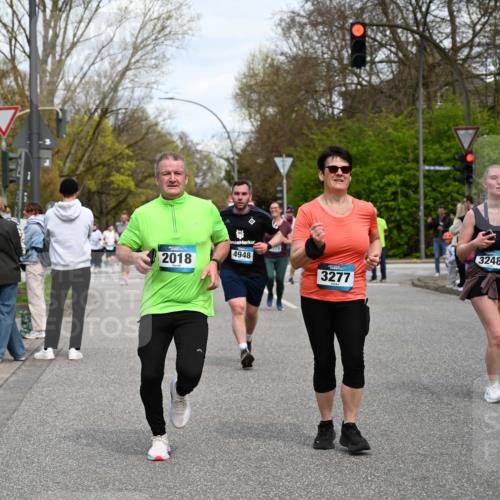 12.04.2026 - 45. Internationalen Wilhelmsburger Insellauf J. Mangold http://msf.ph/oto/9516313 12.04.2026 13:18:04 Ziel 4104, 5465, 4998, 5332, 4203, 4202, 5836, 2759, 4487, 2833, 3879, 3630, 5714, 4213, 2516, 2517, 4031, 3694, 2018, 2961, 3248, 2570, 2573, 3277, 3828, 4948, 5488, 5663, 4727, 5541, 4153, 3528, 3527, 4400, 4403, 4556, 4626, 2019, 3940, 3482 meine-sportfotos.de