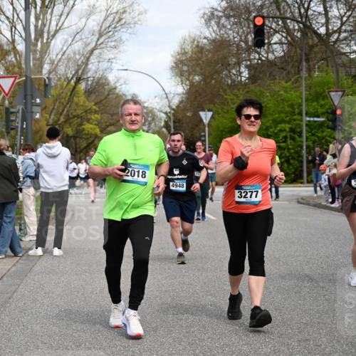 12.04.2026 - 45. Internationalen Wilhelmsburger Insellauf J. Mangold http://msf.ph/oto/9516314 12.04.2026 13:18:04 Ziel 4104, 5465, 4998, 5332, 4203, 4202, 5836, 2759, 4487, 2833, 3879, 3630, 5714, 4213, 2516, 2517, 4031, 3694, 2018, 2961, 3248, 2570, 2573, 3277, 3828, 4948, 5488, 5663, 4727, 5541, 4153, 3528, 3527, 4400, 4403, 4556, 4626, 2019, 3940, 3482 meine-sportfotos.de