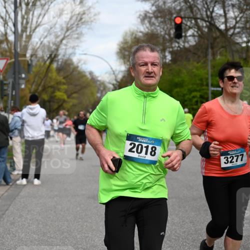 12.04.2026 - 45. Internationalen Wilhelmsburger Insellauf J. Mangold http://msf.ph/oto/9516322 12.04.2026 13:18:05 Ziel 5465, 4998, 5332, 4203, 4202, 5836, 2759, 4487, 2833, 3879, 3630, 5714, 4213, 2516, 2517, 4031, 3694, 2018, 2018, 2961, 3248, 2570, 2573, 3277, 3828, 4948, 5488, 5663, 5663, 4727, 5541, 4153, 3528, 3527, 4400, 4403, 4556, 4626, 2019, 3940, 3482 meine-sportfotos.de