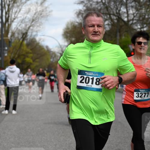 12.04.2026 - 45. Internationalen Wilhelmsburger Insellauf J. Mangold http://msf.ph/oto/9516324 12.04.2026 13:18:05 Ziel 5465, 4998, 5332, 4203, 4202, 5836, 2759, 4487, 2833, 3879, 3630, 5714, 4213, 2516, 2517, 4031, 3694, 2018, 2018, 2961, 3248, 2570, 2573, 3277, 3828, 4948, 5488, 5663, 5663, 4727, 5541, 4153, 3528, 3527, 4400, 4403, 4556, 4626, 2019, 3940, 3482 meine-sportfotos.de