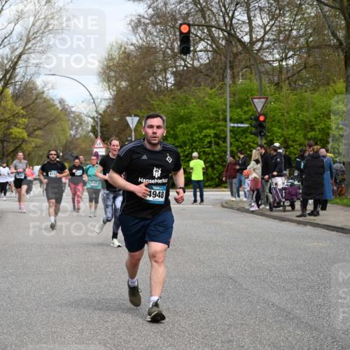 12.04.2026 - 45. Internationalen Wilhelmsburger Insellauf J. Mangold http://msf.ph/oto/9516327 12.04.2026 13:18:06 Ziel 5332, 4203, 4202, 5836, 2759, 4487, 2833, 3879, 3630, 5714, 4213, 2516, 2517, 4031, 3694, 2018, 2961, 3248, 2570, 2573, 3277, 3828, 4948, 5488, 5663, 4727, 5541, 4153, 3528, 3527, 4400, 4403, 4556, 4626, 2019, 3940, 3482 meine-sportfotos.de