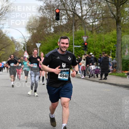 12.04.2026 - 45. Internationalen Wilhelmsburger Insellauf J. Mangold http://msf.ph/oto/9516336 12.04.2026 13:18:06 Ziel 5332, 4203, 4202, 5836, 2759, 4487, 2833, 3879, 3630, 5714, 4213, 2516, 2517, 4031, 3694, 2018, 2961, 3248, 2570, 2573, 3277, 3828, 4948, 5488, 5663, 4727, 5541, 4153, 3528, 3527, 4400, 4403, 4556, 4626, 2019, 3940, 3482 meine-sportfotos.de