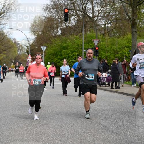 12.04.2026 - 45. Internationalen Wilhelmsburger Insellauf J. Mangold http://msf.ph/oto/9516445 12.04.2026 13:18:20 Ziel 3630, 5714, 4213, 2516, 2517, 4031, 3694, 2018, 2961, 3248, 2570, 2573, 3277, 3828, 4948, 5488, 5663, 4727, 5541, 4153, 3528, 3527, 4400, 4403, 3528, 3527, 4400, 4403, 4556, 4626, 2019, 3940, 3482, 3524, 2572, 3587, 4734, 2061, 4020 meine-sportfotos.de