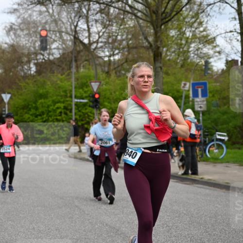 12.04.2026 - 45. Internationalen Wilhelmsburger Insellauf J. Mangold http://msf.ph/oto/9516482 12.04.2026 13:18:24 Ziel 2516, 2517, 4031, 3694, 2018, 2961, 3248, 2570, 2573, 3277, 3828, 4948, 5488, 5663, 4727, 5541, 4153, 3528, 3527, 4400, 4403, 4556, 4626, 4626, 2019, 3940, 3482, 3524, 2572, 3587, 4734, 3587, 4734, 2061, 4020, 5849, 4639, 3809, 4660 meine-sportfotos.de
