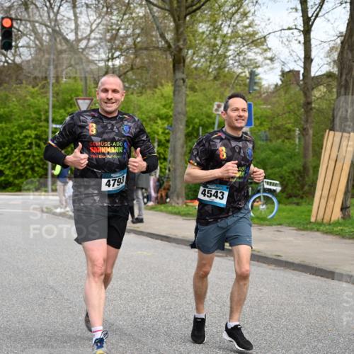 12.04.2026 - 45. Internationalen Wilhelmsburger Insellauf J. Mangold http://msf.ph/oto/9516540 12.04.2026 13:18:48 Ziel 4626, 2019, 3940, 3482, 3524, 2572, 3587, 4734, 2061, 4020, 5849, 4639, 3809, 4660, 5849, 4639, 3809, 4660, 2174, 5019, 4543, 4793, 5786, 4112, 3071, 2027, 5007, 4594 meine-sportfotos.de