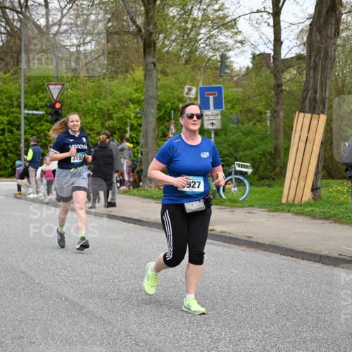 12.04.2026 - 45. Internationalen Wilhelmsburger Insellauf J. Mangold http://msf.ph/oto/9516575 12.04.2026 13:19:07 Ziel 4020, 5849, 4639, 3809, 4660, 2174, 5019, 4543, 4793, 5786, 4112, 3071, 2027, 5007, 4594, 4984, 3927, 3193, 4469, 5327, 3125, 4518, 4518, 5778, 2799, 4972, 3265 meine-sportfotos.de