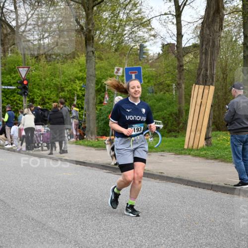 12.04.2026 - 45. Internationalen Wilhelmsburger Insellauf J. Mangold http://msf.ph/oto/9516583 12.04.2026 13:19:09 Ziel 4020, 5849, 4639, 3809, 4660, 2174, 5019, 4543, 4793, 5786, 4112, 3071, 2027, 5007, 4594, 4984, 3927, 3193, 4469, 5327, 3125, 4518, 5778, 5778, 2799, 4972, 3265, 5003 meine-sportfotos.de