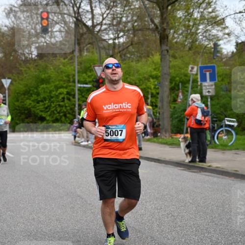 12.04.2026 - 45. Internationalen Wilhelmsburger Insellauf J. Mangold http://msf.ph/oto/9516593 12.04.2026 13:19:11 Ziel 5849, 4639, 3809, 4660, 2174, 5019, 4543, 4793, 5786, 4112, 3071, 2027, 5007, 5007, 4594, 4984, 3927, 3193, 4469, 5327, 3125, 4518, 5778, 2799, 2799, 4972, 3265, 5003, 3857, 2946 meine-sportfotos.de