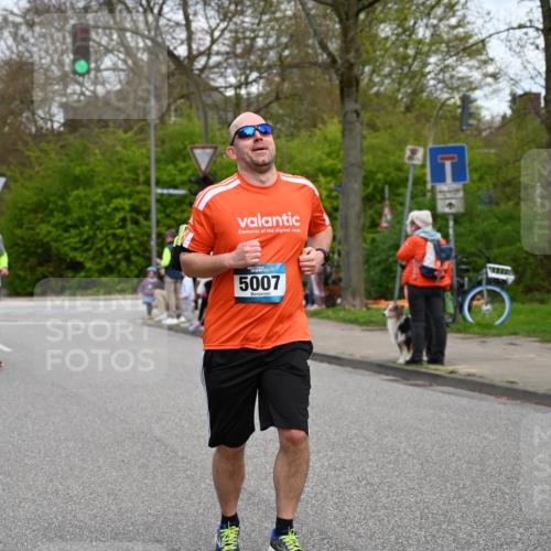 12.04.2026 - 45. Internationalen Wilhelmsburger Insellauf J. Mangold http://msf.ph/oto/9516594 12.04.2026 13:19:11 Ziel 5849, 4639, 3809, 4660, 2174, 5019, 4543, 4793, 5786, 4112, 3071, 2027, 5007, 5007, 4594, 4984, 3927, 3193, 4469, 5327, 3125, 4518, 5778, 2799, 2799, 4972, 3265, 5003, 3857, 2946 meine-sportfotos.de