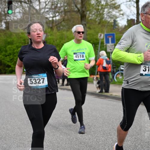 12.04.2026 - 45. Internationalen Wilhelmsburger Insellauf J. Mangold http://msf.ph/oto/9516621 12.04.2026 13:19:16 Ziel 5019, 4543, 4793, 5786, 4112, 3071, 2027, 5007, 4594, 4984, 3927, 3193, 4469, 3193, 4469, 5327, 3125, 4518, 5778, 2799, 4972, 3265, 5003, 3857, 2946, 4905, 4274, 2534, 4936 meine-sportfotos.de