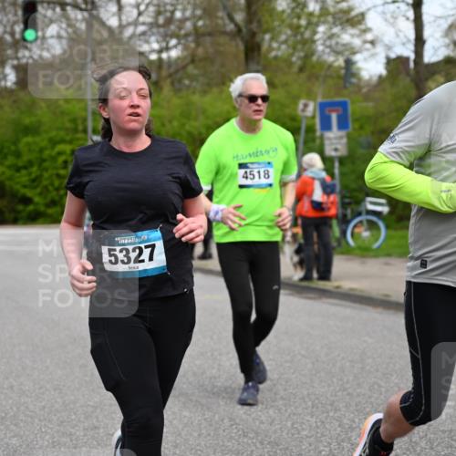 12.04.2026 - 45. Internationalen Wilhelmsburger Insellauf J. Mangold http://msf.ph/oto/9516622 12.04.2026 13:19:16 Ziel 5019, 4543, 4793, 5786, 4112, 3071, 2027, 5007, 4594, 4984, 3927, 3193, 4469, 3193, 4469, 5327, 3125, 4518, 5778, 2799, 4972, 3265, 5003, 3857, 2946, 4905, 4274, 2534, 4936 meine-sportfotos.de