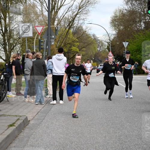12.04.2026 - 45. Internationalen Wilhelmsburger Insellauf J. Mangold http://msf.ph/oto/9516630 12.04.2026 13:19:19 Ziel 5019, 4543, 4793, 5786, 4112, 3071, 2027, 5007, 4594, 4984, 3927, 3193, 4469, 5327, 3125, 4518, 4518, 5778, 2799, 4972, 3265, 5003, 3857, 2946, 4905, 4274, 2534, 4936, 2366, 3655 meine-sportfotos.de
