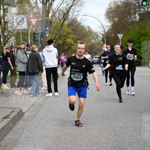 12.04.2026 - 45. Internationalen Wilhelmsburger Insellauf J. Mangold http://msf.ph/oto/9516640 12.04.2026 13:19:20 Ziel 4543, 4793, 5786, 4112, 3071, 2027, 5007, 4594, 4984, 3927, 3193, 4469, 5327, 3125, 4518, 5778, 2799, 4972, 3265, 5003, 3857, 2946, 4905, 4274, 2534, 4936, 2366, 3655 meine-sportfotos.de