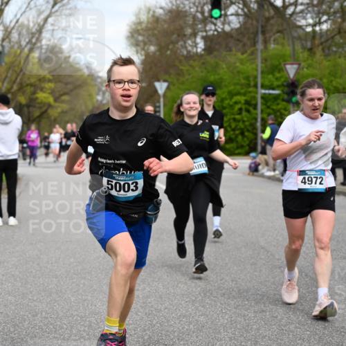 12.04.2026 - 45. Internationalen Wilhelmsburger Insellauf J. Mangold http://msf.ph/oto/9516645 12.04.2026 13:19:21 Ziel 4793, 5786, 4112, 3071, 2027, 5007, 4594, 4984, 3927, 3193, 4469, 5327, 3125, 4518, 5778, 5778, 2799, 4972, 3265, 5003, 5003, 3857, 2946, 4905, 4274, 2534, 4936, 2366, 3655 meine-sportfotos.de