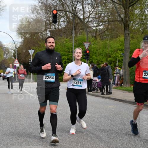 12.04.2026 - 45. Internationalen Wilhelmsburger Insellauf J. Mangold http://msf.ph/oto/9516753 12.04.2026 13:19:43 Ziel 5327, 3125, 4518, 5778, 2799, 4972, 3265, 5003, 3857, 2946, 4905, 4274, 2534, 4936, 2366, 3655, 2261, 2264, 3448, 3449, 2894, 2888, 2894, 2888, 3898, 2431, 4121, 5308 meine-sportfotos.de