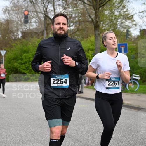12.04.2026 - 45. Internationalen Wilhelmsburger Insellauf J. Mangold http://msf.ph/oto/9516767 12.04.2026 13:19:45 Ziel 5778, 2799, 4972, 3265, 5003, 3857, 2946, 4905, 4274, 2534, 4936, 2366, 3655, 2261, 2264, 3448, 3449, 2894, 2888, 3898, 2431, 4121, 5308 meine-sportfotos.de
