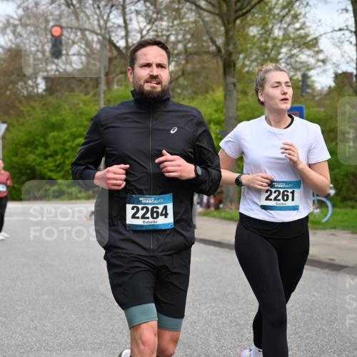 12.04.2026 - 45. Internationalen Wilhelmsburger Insellauf J. Mangold http://msf.ph/oto/9516768 12.04.2026 13:19:45 Ziel 5778, 2799, 4972, 3265, 5003, 3857, 2946, 4905, 4274, 2534, 4936, 2366, 3655, 2261, 2264, 3448, 3449, 2894, 2888, 3898, 2431, 4121, 5308 meine-sportfotos.de