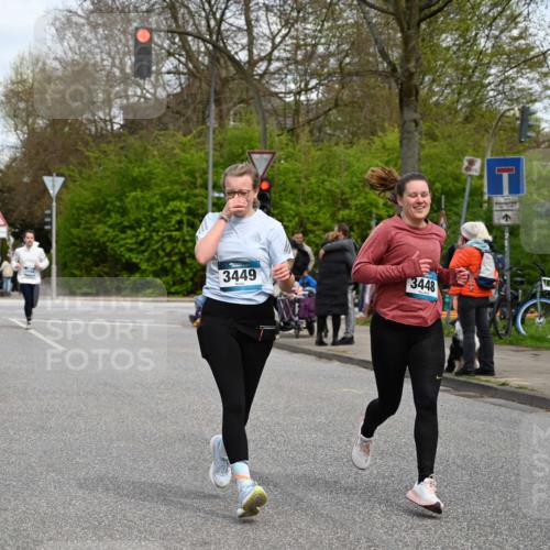 12.04.2026 - 45. Internationalen Wilhelmsburger Insellauf J. Mangold http://msf.ph/oto/9516775 12.04.2026 13:19:49 Ziel 4972, 3265, 5003, 3857, 2946, 4905, 4274, 2534, 4936, 2366, 3655, 2261, 2264, 3448, 3449, 2894, 2888, 3898, 2431, 4121, 5308, 3236, 4718 meine-sportfotos.de