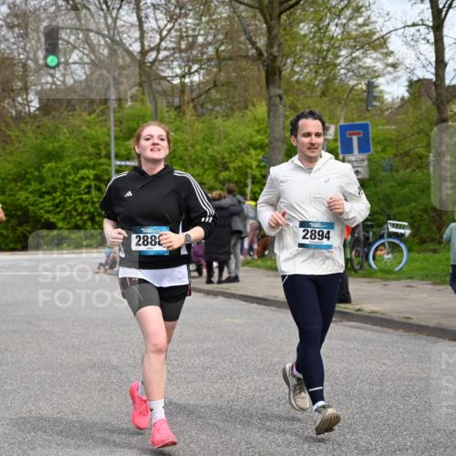 12.04.2026 - 45. Internationalen Wilhelmsburger Insellauf J. Mangold http://msf.ph/oto/9516805 12.04.2026 13:19:56 Ziel 5003, 3857, 2946, 4905, 4274, 2534, 4936, 2366, 3655, 2261, 2264, 3448, 3449, 2894, 2888, 3898, 2431, 4121, 5308, 3236, 4718, 2247, 3203, 5342, 3822, 3821, 4999, 4803, 2224, 4223, 4224 meine-sportfotos.de