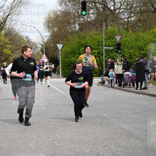 12.04.2026 - 45. Internationalen Wilhelmsburger Insellauf J. Mangold http://msf.ph/oto/9516821 12.04.2026 13:19:59 Ziel 3857, 2946, 4905, 4274, 2534, 4936, 2366, 3655, 2261, 2264, 3448, 3449, 2894, 2888, 3898, 2431, 4121, 5308, 3236, 4718, 2247, 3203, 5342, 3822, 3821, 4999, 4803, 2224, 4223, 4224, 4954, 5258, 3284 meine-sportfotos.de