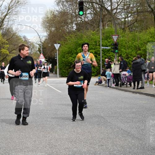 12.04.2026 - 45. Internationalen Wilhelmsburger Insellauf J. Mangold http://msf.ph/oto/9516822 12.04.2026 13:19:59 Ziel 3857, 2946, 4905, 4274, 2534, 4936, 2366, 3655, 2261, 2264, 3448, 3449, 2894, 2888, 3898, 2431, 4121, 5308, 3236, 4718, 2247, 3203, 5342, 3822, 3821, 4999, 4803, 2224, 4223, 4224, 4954, 5258, 3284 meine-sportfotos.de