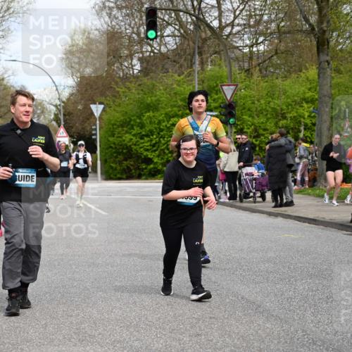 12.04.2026 - 45. Internationalen Wilhelmsburger Insellauf J. Mangold http://msf.ph/oto/9516832 12.04.2026 13:20:00 Ziel 2946, 4905, 4274, 2534, 4936, 2366, 3655, 2261, 2264, 3448, 3449, 2894, 2888, 3898, 3898, 2431, 4121, 5308, 3236, 4718, 3236, 4718, 2247, 3203, 5342, 3822, 3821, 4999, 4803, 2224, 4223, 4224, 4954, 5258, 3284 meine-sportfotos.de