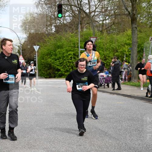 12.04.2026 - 45. Internationalen Wilhelmsburger Insellauf J. Mangold http://msf.ph/oto/9516836 12.04.2026 13:20:00 Ziel 2946, 4905, 4274, 2534, 4936, 2366, 3655, 2261, 2264, 3448, 3449, 2894, 2888, 3898, 3898, 2431, 4121, 5308, 3236, 4718, 3236, 4718, 2247, 3203, 5342, 3822, 3821, 4999, 4803, 2224, 4223, 4224, 4954, 5258, 3284 meine-sportfotos.de