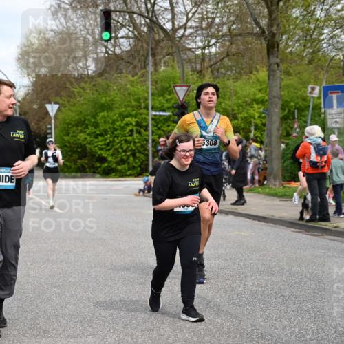 12.04.2026 - 45. Internationalen Wilhelmsburger Insellauf J. Mangold http://msf.ph/oto/9516841 12.04.2026 13:20:00 Ziel 2946, 4905, 4274, 2534, 4936, 2366, 3655, 2261, 2264, 3448, 3449, 2894, 2888, 3898, 3898, 2431, 4121, 5308, 3236, 4718, 3236, 4718, 2247, 3203, 5342, 3822, 3821, 4999, 4803, 2224, 4223, 4224, 4954, 5258, 3284 meine-sportfotos.de