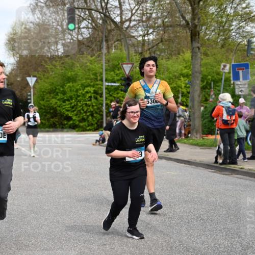 12.04.2026 - 45. Internationalen Wilhelmsburger Insellauf J. Mangold http://msf.ph/oto/9516842 12.04.2026 13:20:00 Ziel 2946, 4905, 4274, 2534, 4936, 2366, 3655, 2261, 2264, 3448, 3449, 2894, 2888, 3898, 3898, 2431, 4121, 5308, 3236, 4718, 3236, 4718, 2247, 3203, 5342, 3822, 3821, 4999, 4803, 2224, 4223, 4224, 4954, 5258, 3284 meine-sportfotos.de