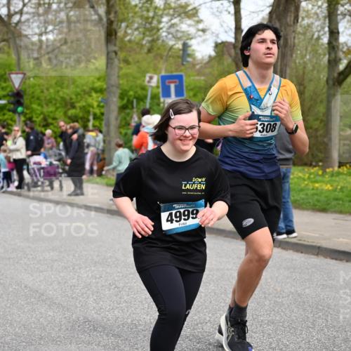 12.04.2026 - 45. Internationalen Wilhelmsburger Insellauf J. Mangold http://msf.ph/oto/9516855 12.04.2026 13:20:02 Ziel 2534, 4936, 2366, 3655, 2261, 2264, 3448, 3449, 2894, 2888, 3898, 2431, 4121, 5308, 3236, 4718, 2247, 3203, 2247, 3203, 5342, 3822, 3821, 4999, 4803, 2224, 4223, 4224, 4954, 5258, 3284 meine-sportfotos.de