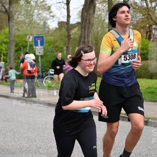 12.04.2026 - 45. Internationalen Wilhelmsburger Insellauf J. Mangold http://msf.ph/oto/9516860 12.04.2026 13:20:02 Ziel 2534, 4936, 2366, 3655, 2261, 2264, 3448, 3449, 2894, 2888, 3898, 2431, 4121, 5308, 3236, 4718, 2247, 3203, 2247, 3203, 5342, 3822, 3821, 4999, 4803, 2224, 4223, 4224, 4954, 5258, 3284 meine-sportfotos.de