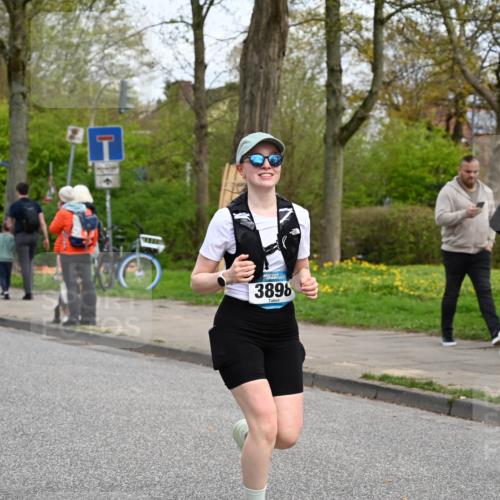 12.04.2026 - 45. Internationalen Wilhelmsburger Insellauf J. Mangold http://msf.ph/oto/9516868 12.04.2026 13:20:06 Ziel 2366, 3655, 2261, 2264, 3448, 3449, 2894, 2888, 3898, 2431, 4121, 5308, 3236, 4718, 2247, 3203, 5342, 3822, 3821, 4999, 4803, 4803, 2224, 4223, 4224, 4954, 5258, 3284, 2469, 4305 meine-sportfotos.de
