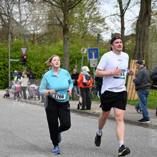 12.04.2026 - 45. Internationalen Wilhelmsburger Insellauf J. Mangold http://msf.ph/oto/9517004 12.04.2026 13:20:31 Ziel 2431, 4121, 5308, 3236, 4718, 2247, 3203, 5342, 3822, 3821, 4999, 4803, 2224, 4223, 4224, 4954, 5258, 3284, 2469, 4305, 2013, 2013, 3233, 5230, 3766, 4103, 4341, 5633, 4284, 4293, 5543, 2363, 2101 meine-sportfotos.de