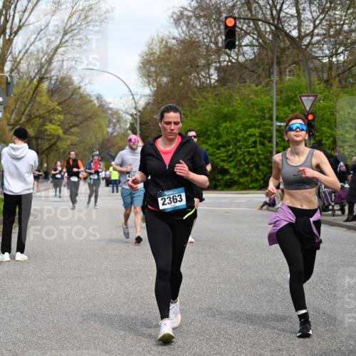 12.04.2026 - 45. Internationalen Wilhelmsburger Insellauf J. Mangold http://msf.ph/oto/9517029 12.04.2026 13:20:39 Ziel 2247, 3203, 5342, 3822, 3821, 4999, 4803, 2224, 4223, 4224, 4954, 5258, 3284, 2469, 4305, 2013, 3233, 5230, 3766, 4103, 4341, 5633, 4284, 4293, 5543, 2363, 2101, 4417, 3552, 3551, 2333, 4018, 5716 meine-sportfotos.de