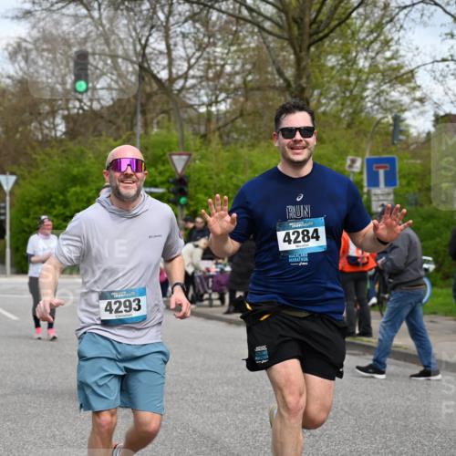 12.04.2026 - 45. Internationalen Wilhelmsburger Insellauf J. Mangold http://msf.ph/oto/9517069 12.04.2026 13:20:43 Ziel 4803, 2224, 4223, 4224, 4954, 5258, 3284, 2469, 4305, 2013, 3233, 5230, 3766, 4103, 4341, 5633, 4284, 4293, 5543, 2363, 2101, 4417, 3552, 3551, 2333, 4018, 5716, 4319 meine-sportfotos.de