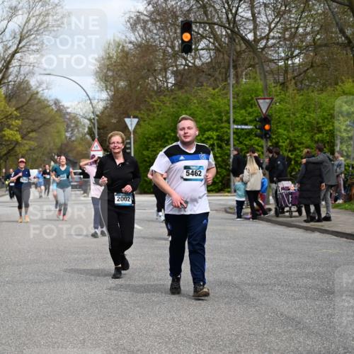 12.04.2026 - 45. Internationalen Wilhelmsburger Insellauf J. Mangold http://msf.ph/oto/9517323 12.04.2026 13:21:39 Ziel 4444, 4800, 4047, 2175, 3402, 5482, 4017, 3676, 2628, 3251, 5201, 3109, 4404, 4362, 2473, 2552, 2130, 2840, 3998, 5462, 5205, 4809, 4809, 2002, 2332, 2116, 3581, 3235, 3915 meine-sportfotos.de