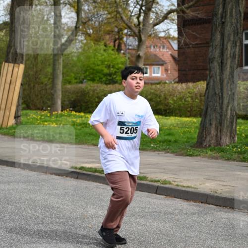 12.04.2026 - 45. Internationalen Wilhelmsburger Insellauf J. Mangold http://msf.ph/oto/9517334 12.04.2026 13:21:41 Ziel 4800, 4047, 2175, 3402, 5482, 4017, 3676, 2628, 3251, 5201, 3109, 4404, 3109, 4404, 4362, 2473, 2552, 2130, 2840, 3998, 5462, 5205, 4809, 2002, 2332, 2116, 3581, 3235, 3915, 5080, 4348, 5085 meine-sportfotos.de