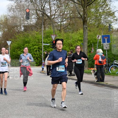 12.04.2026 - 45. Internationalen Wilhelmsburger Insellauf J. Mangold http://msf.ph/oto/9517377 12.04.2026 13:21:54 Ziel 4017, 3676, 2628, 3251, 5201, 3109, 4404, 4362, 2473, 2552, 2130, 2840, 3998, 5462, 5205, 4809, 2002, 2332, 2116, 3581, 3235, 3915, 5080, 4348, 5085, 3603, 3602, 3603, 3602, 5092, 2246, 5192, 5171, 3162, 4443, 4442, 3746, 5290, 3057, 3667, 5304 meine-sportfotos.de