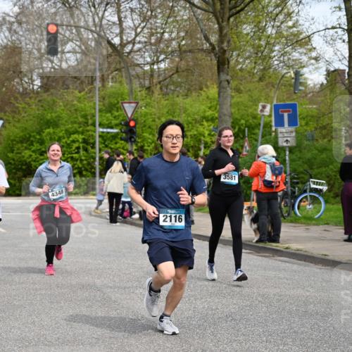 12.04.2026 - 45. Internationalen Wilhelmsburger Insellauf J. Mangold http://msf.ph/oto/9517380 12.04.2026 13:21:54 Ziel 4017, 3676, 2628, 3251, 5201, 3109, 4404, 4362, 2473, 2552, 2130, 2840, 3998, 5462, 5205, 4809, 2002, 2332, 2116, 3581, 3235, 3915, 5080, 4348, 5085, 3603, 3602, 3603, 3602, 5092, 2246, 5192, 5171, 3162, 4443, 4442, 3746, 5290, 3057, 3667, 5304 meine-sportfotos.de