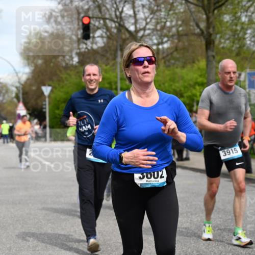 12.04.2026 - 45. Internationalen Wilhelmsburger Insellauf J. Mangold http://msf.ph/oto/9517425 12.04.2026 13:22:00 Ziel 2628, 3251, 5201, 3109, 4404, 4362, 2473, 2552, 2130, 2840, 3998, 5462, 5205, 4809, 2002, 2332, 2116, 3581, 3235, 3915, 5080, 4348, 5085, 3603, 3602, 5092, 2246, 5192, 5171, 3162, 4443, 3162, 4443, 4442, 3746, 5290, 3057, 3667, 5304, 4210, 4014 meine-sportfotos.de