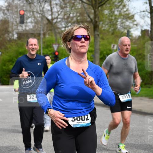 12.04.2026 - 45. Internationalen Wilhelmsburger Insellauf J. Mangold http://msf.ph/oto/9517428 12.04.2026 13:22:00 Ziel 2628, 3251, 5201, 3109, 4404, 4362, 2473, 2552, 2130, 2840, 3998, 5462, 5205, 4809, 2002, 2332, 2116, 3581, 3235, 3915, 5080, 4348, 5085, 3603, 3602, 5092, 2246, 5192, 5171, 3162, 4443, 3162, 4443, 4442, 3746, 5290, 3057, 3667, 5304, 4210, 4014 meine-sportfotos.de